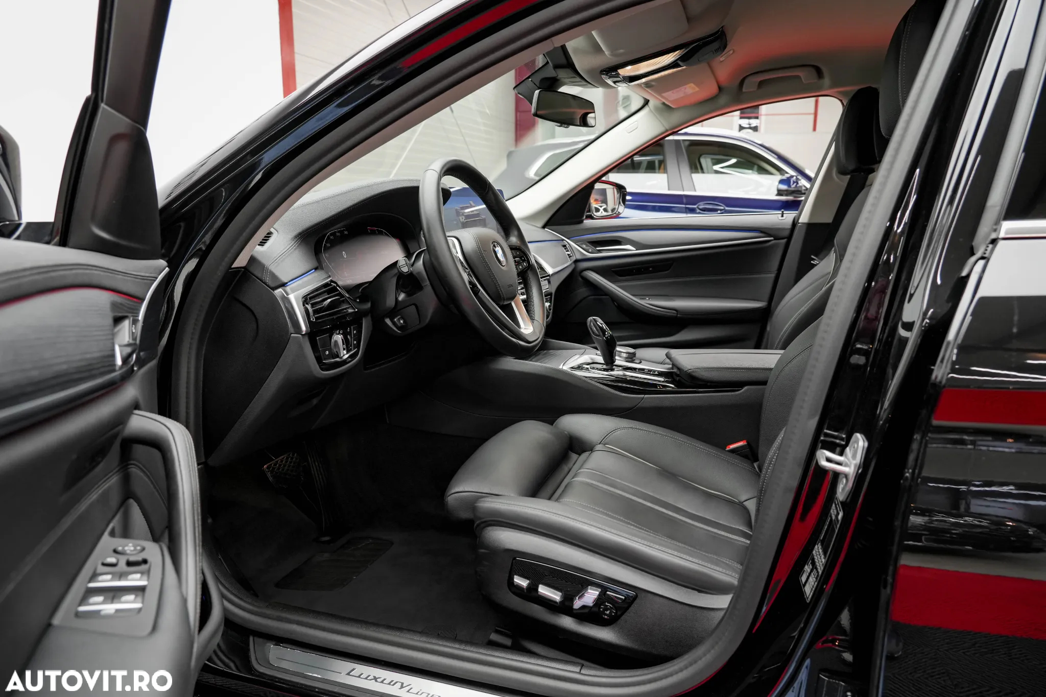 BMW Seria 5 520d Aut. Luxury Line - 12
