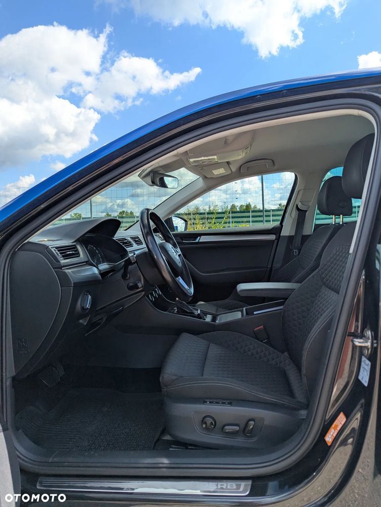 Skoda Superb 2.0 TDI Style DSG - 16
