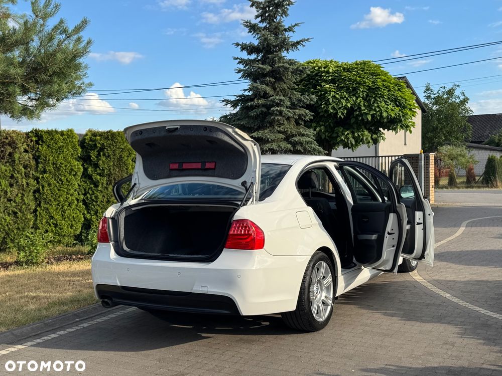 BMW Seria 3 320d M Sport EU6 - 14