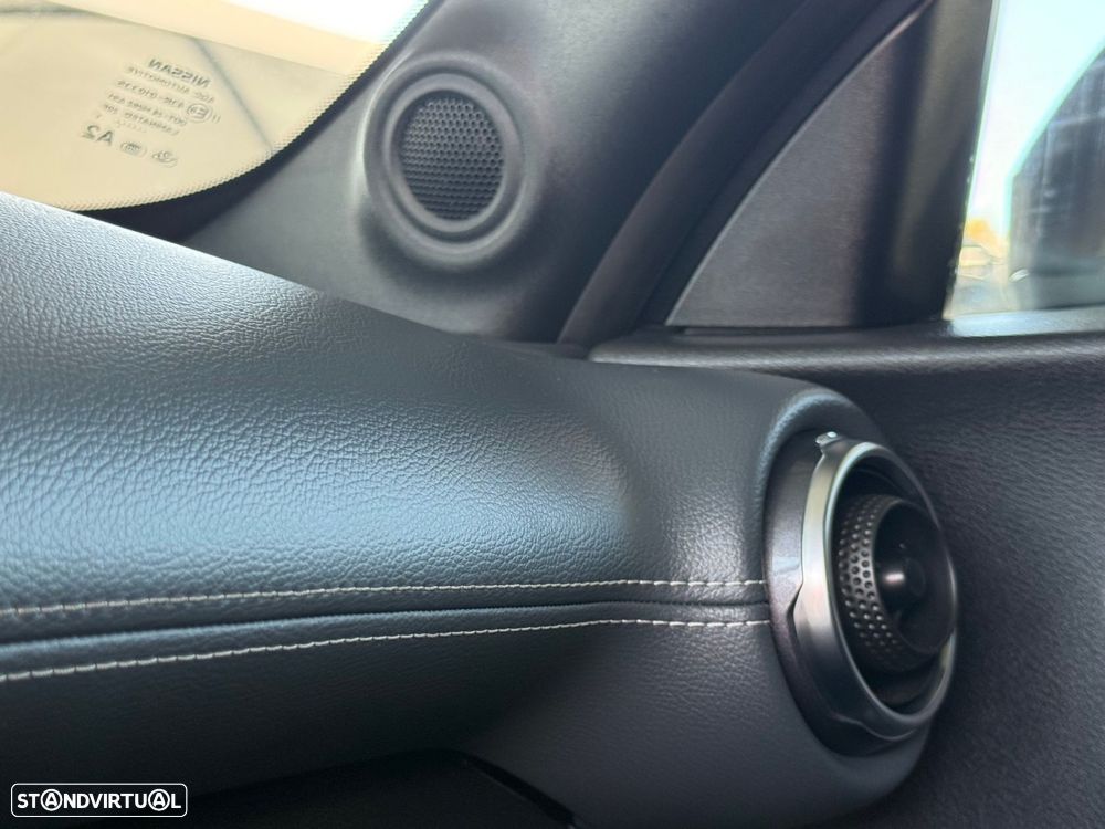 Nissan Juke 1.0 DIG-T Tekna - 38