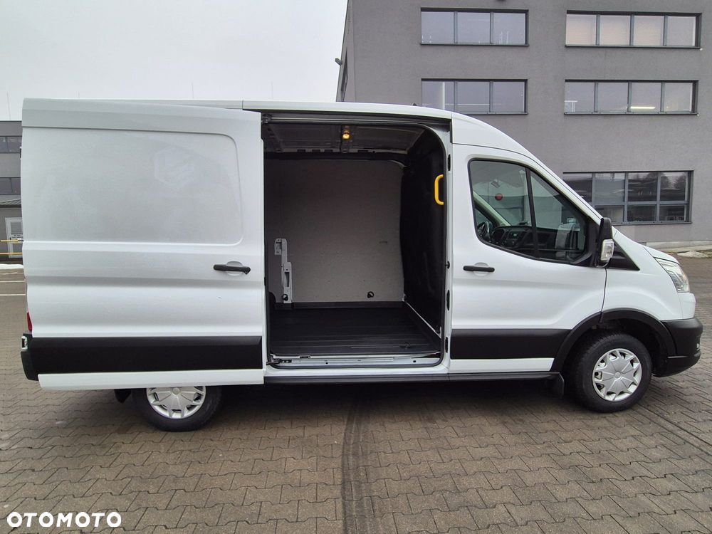 Ford TRANSIT - 16