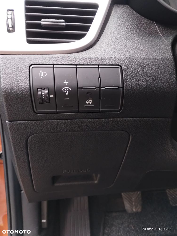 Hyundai i30 blue Kombi 1.6 GDi Trend - 23