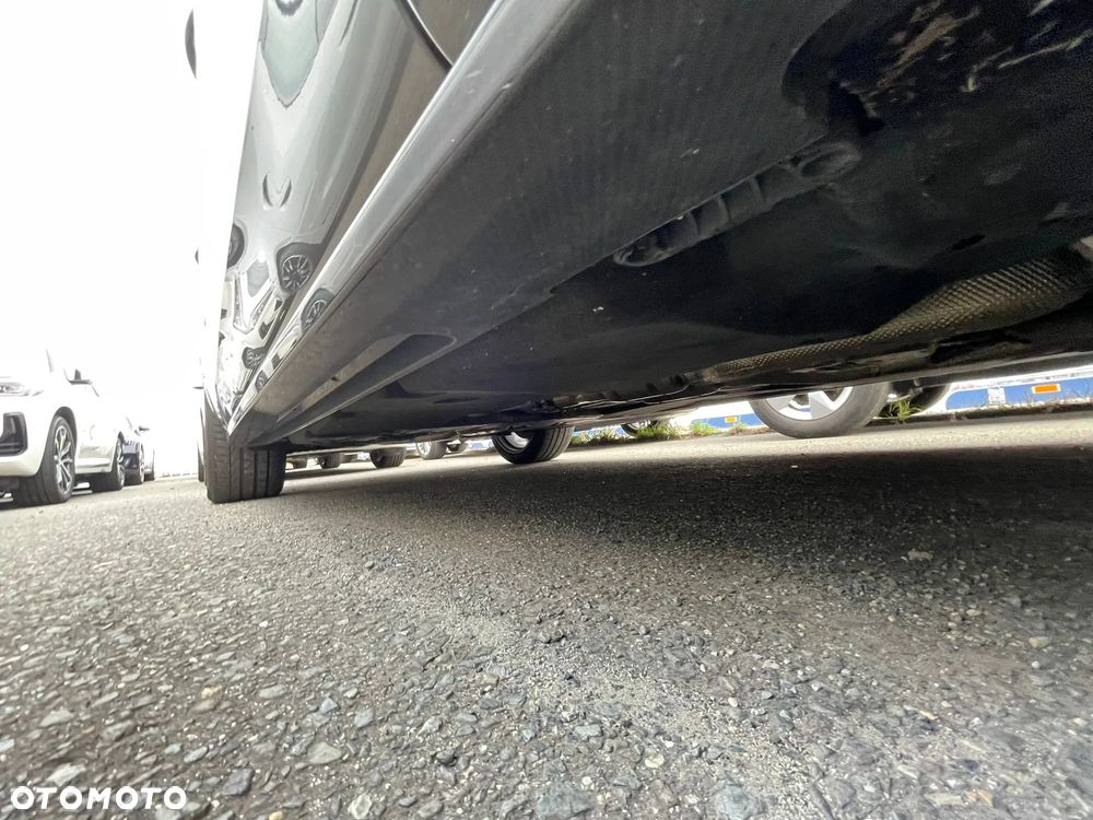 Bentley Bentayga W12 - 18