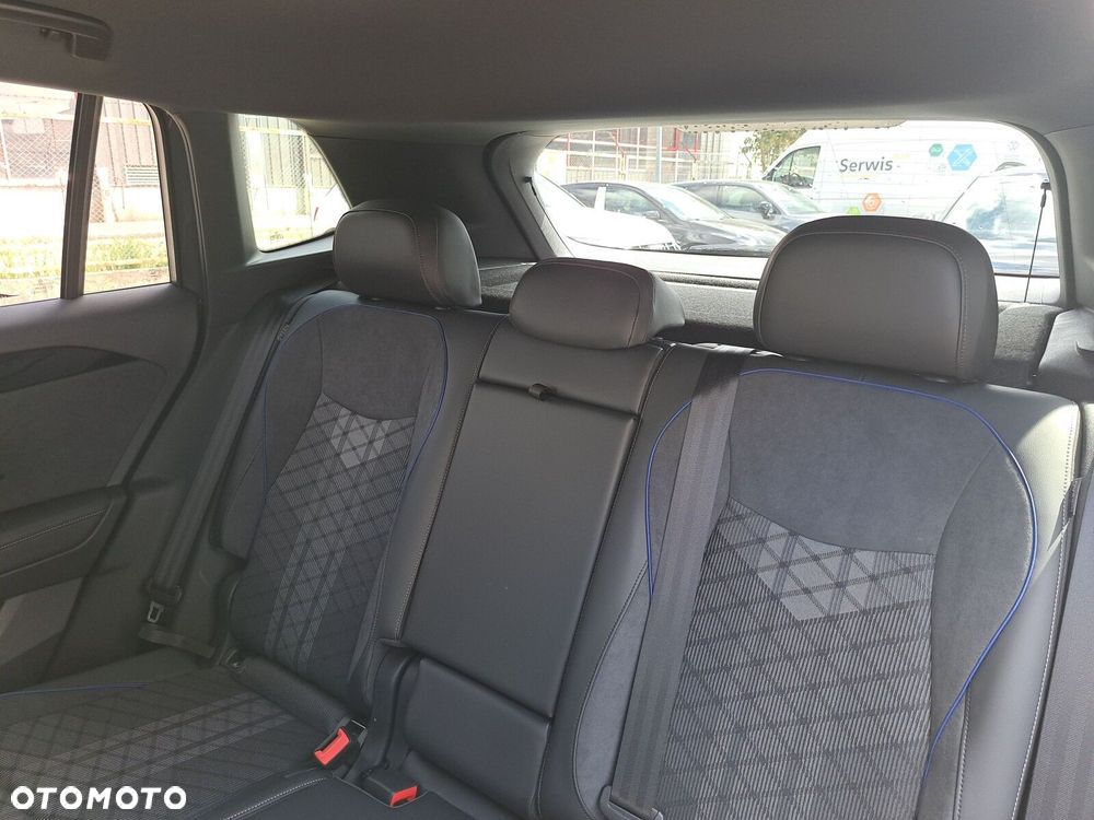 Volkswagen Tiguan - 17