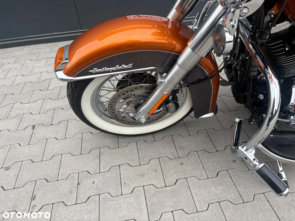 Harley-Davidson Softail Heritage Classic - 17