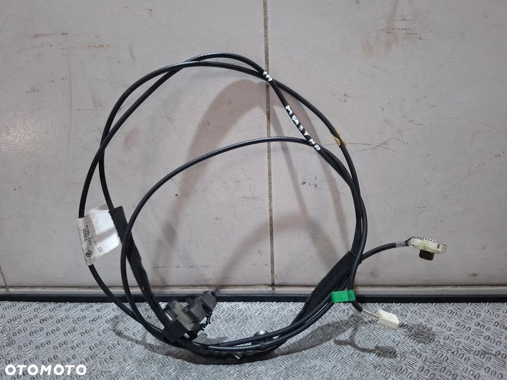 Przewód antenowy Renault Master III 2016 nr 282435515R - 1