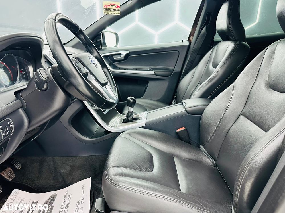 Volvo XC 60 D3 Momentum - 14