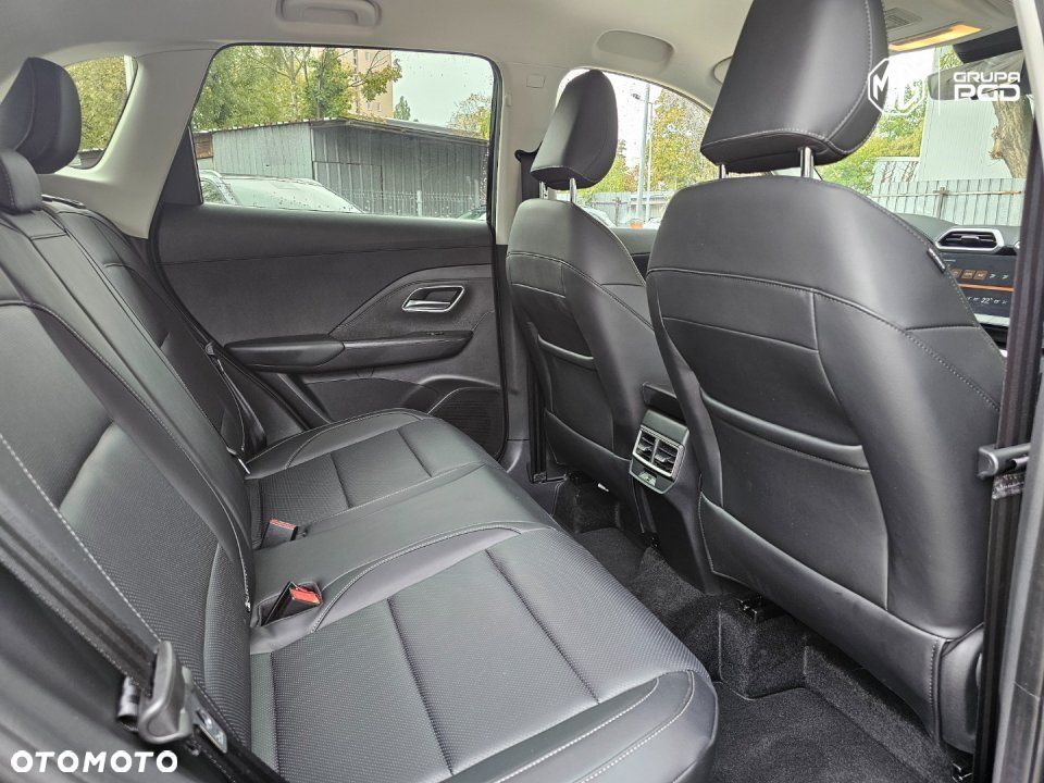MG ZS - 17