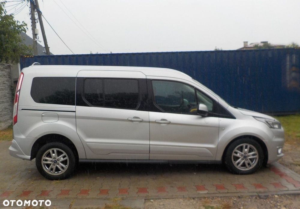 Ford Tourneo Connect - 12