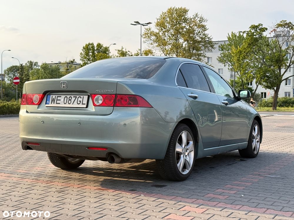 Honda Accord 2.0 Comfort - 5