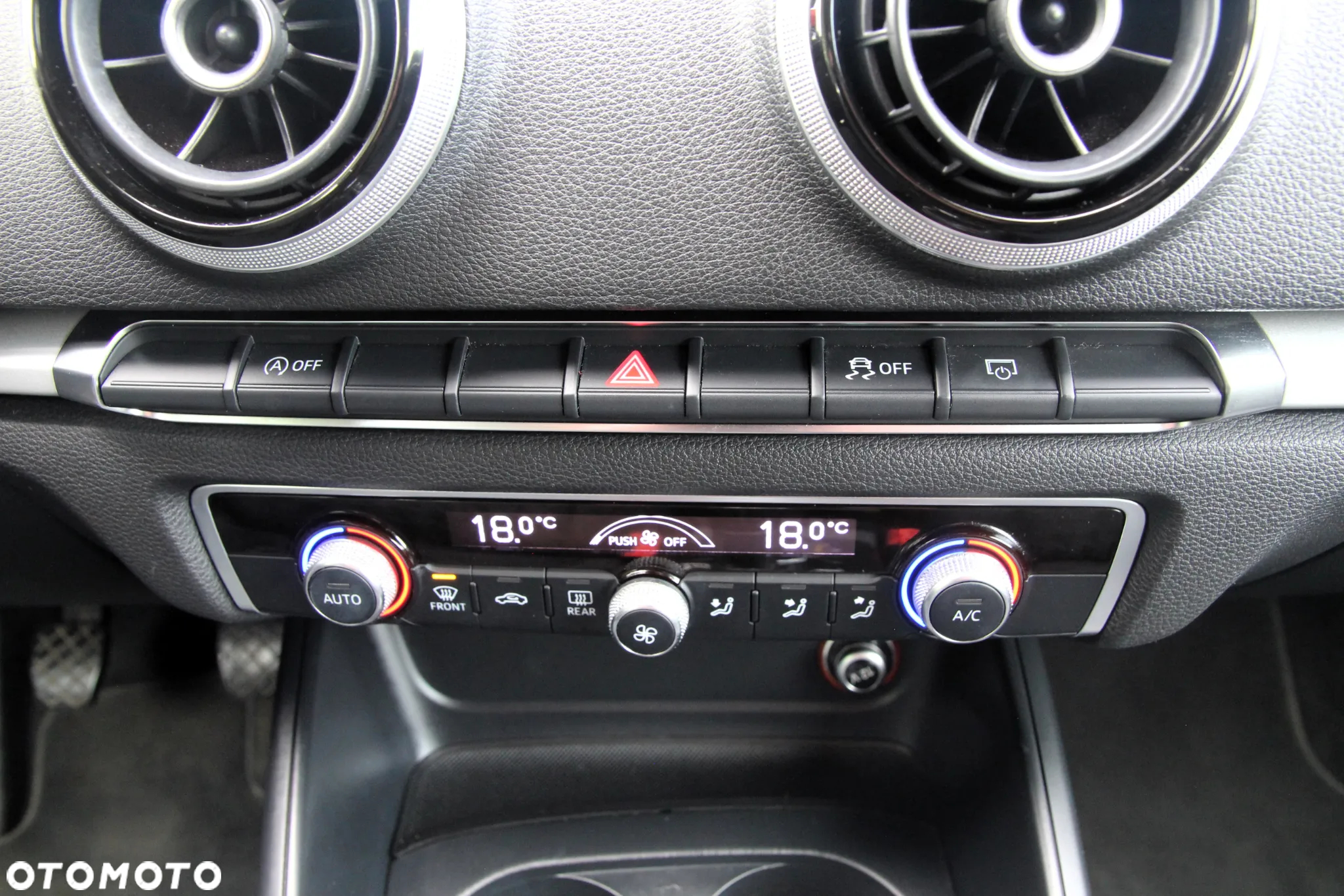 Audi A3 1.6 TDI Attraction - 27