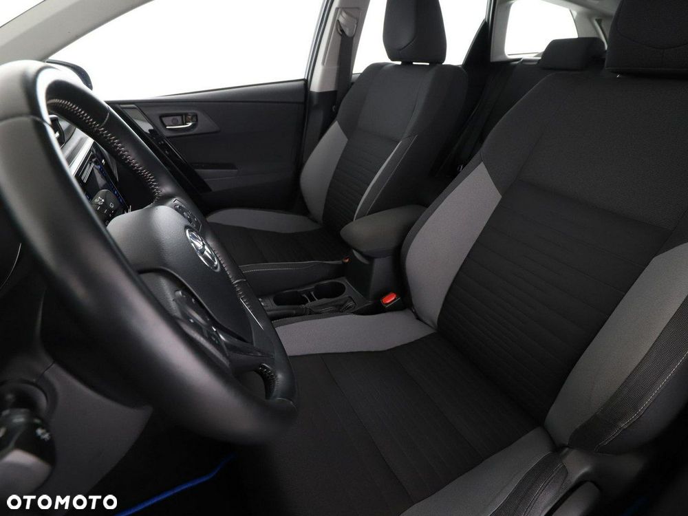 Toyota Auris 1.8 VVT-i Automatik Comfort - 14