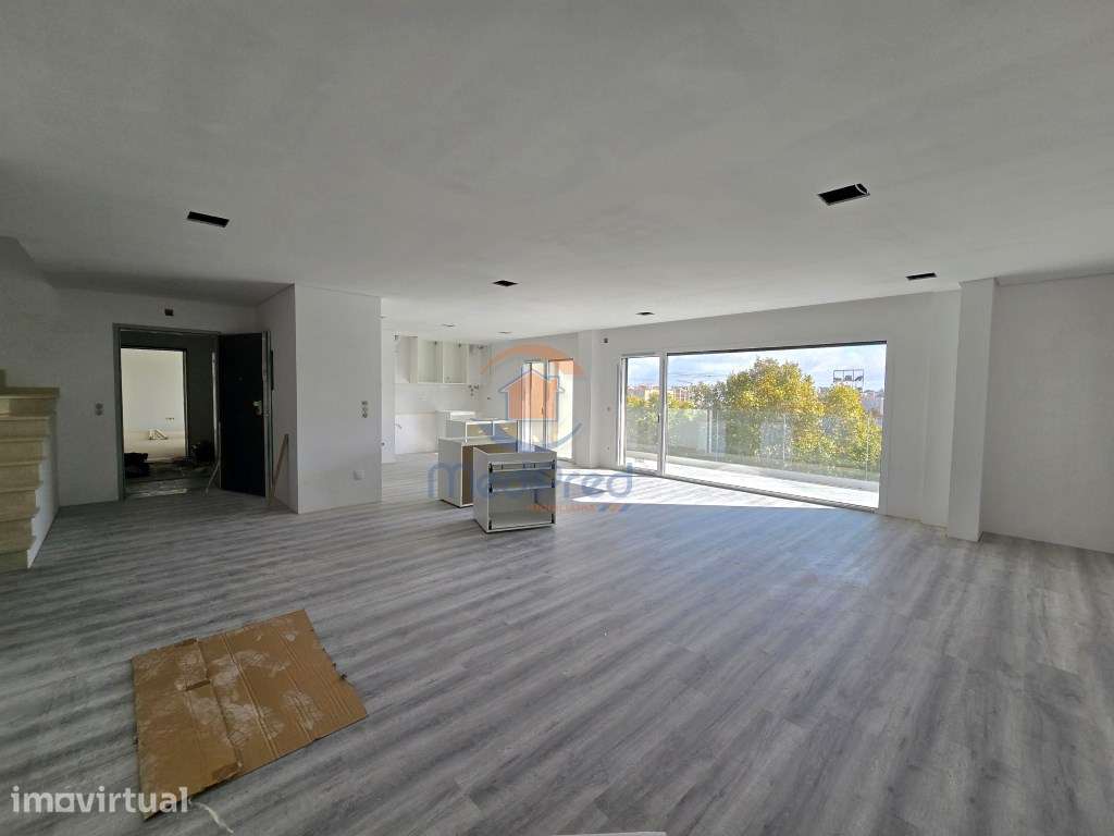 Apartamento T5 duplex em construção - Montijo - Grande imagem: 5/66