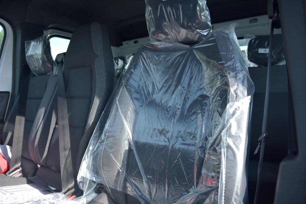 Renault Master Doka Brygadowa 7 osób 170KM - 8