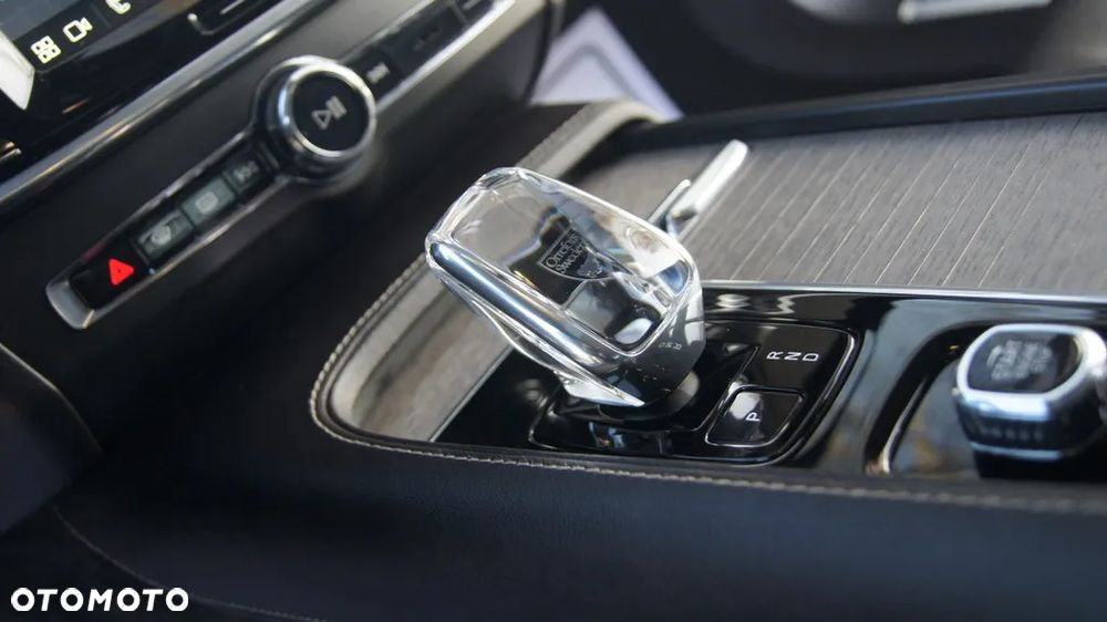 Volvo S90 T6 AWD Inscription - 28