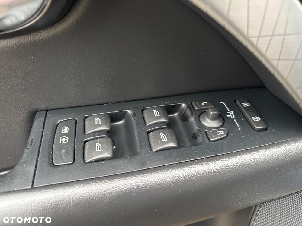 Volvo XC 70 D5 AWD Edition Pro - 21