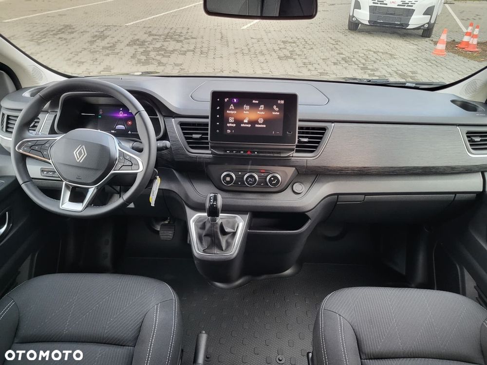 Renault Trafic - 25