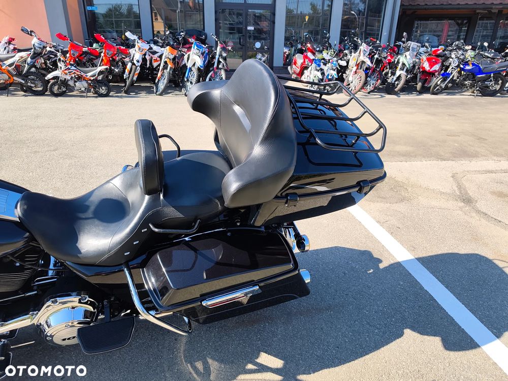 Harley-Davidson Touring Road King - 13