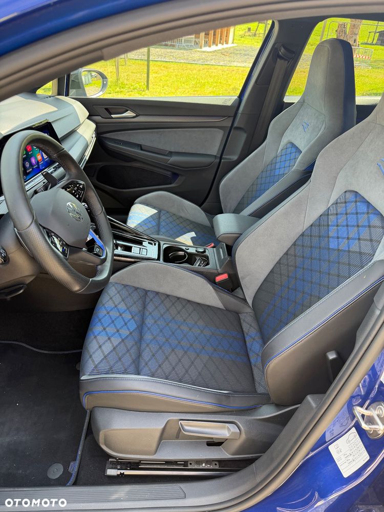 Volkswagen Golf 2.0 TSI 4Motion R DSG - 9