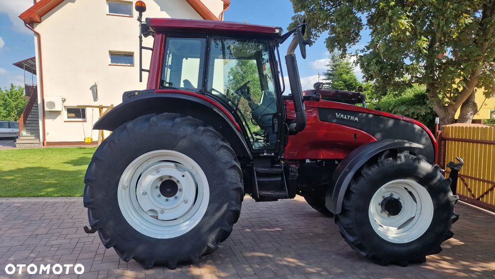 Valtra T 121 HiTech  6.6 Sisu 135 koni 2010 rok, świeżo sprowadzony , 131, 151, 120, 130 - 23