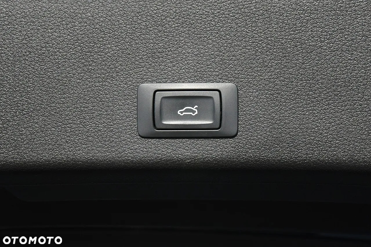 Audi e-tron 50 Quattro - 12