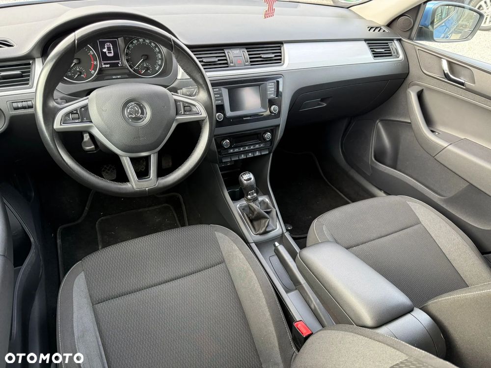 Skoda RAPID - 5