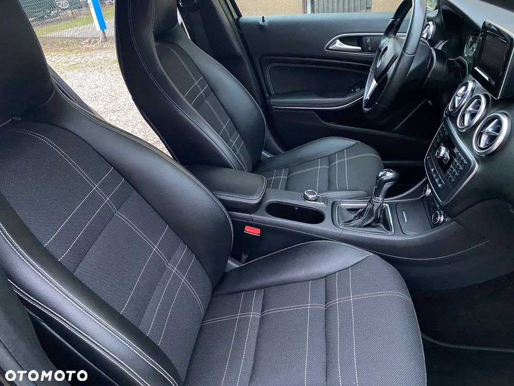 Mercedes-Benz Klasa A 180 - 22