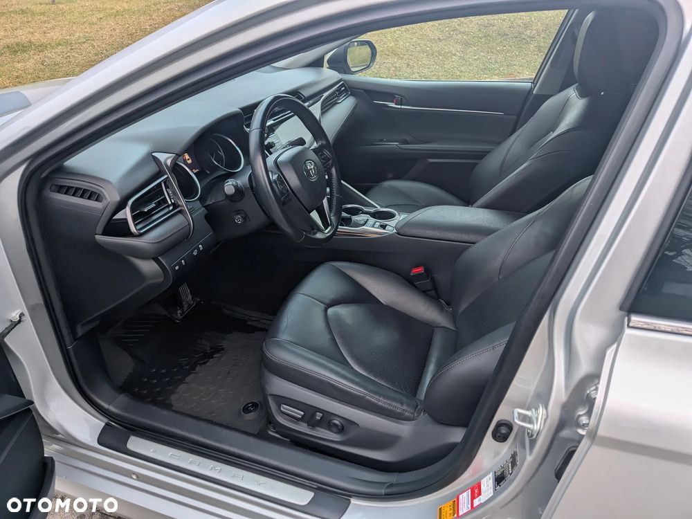 Toyota Camry 2.5 Hybrid Prestige CVT - 5