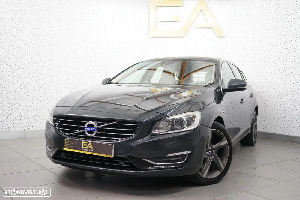 Volvo V60 2.4 D6 Summum AWD Phev - 3