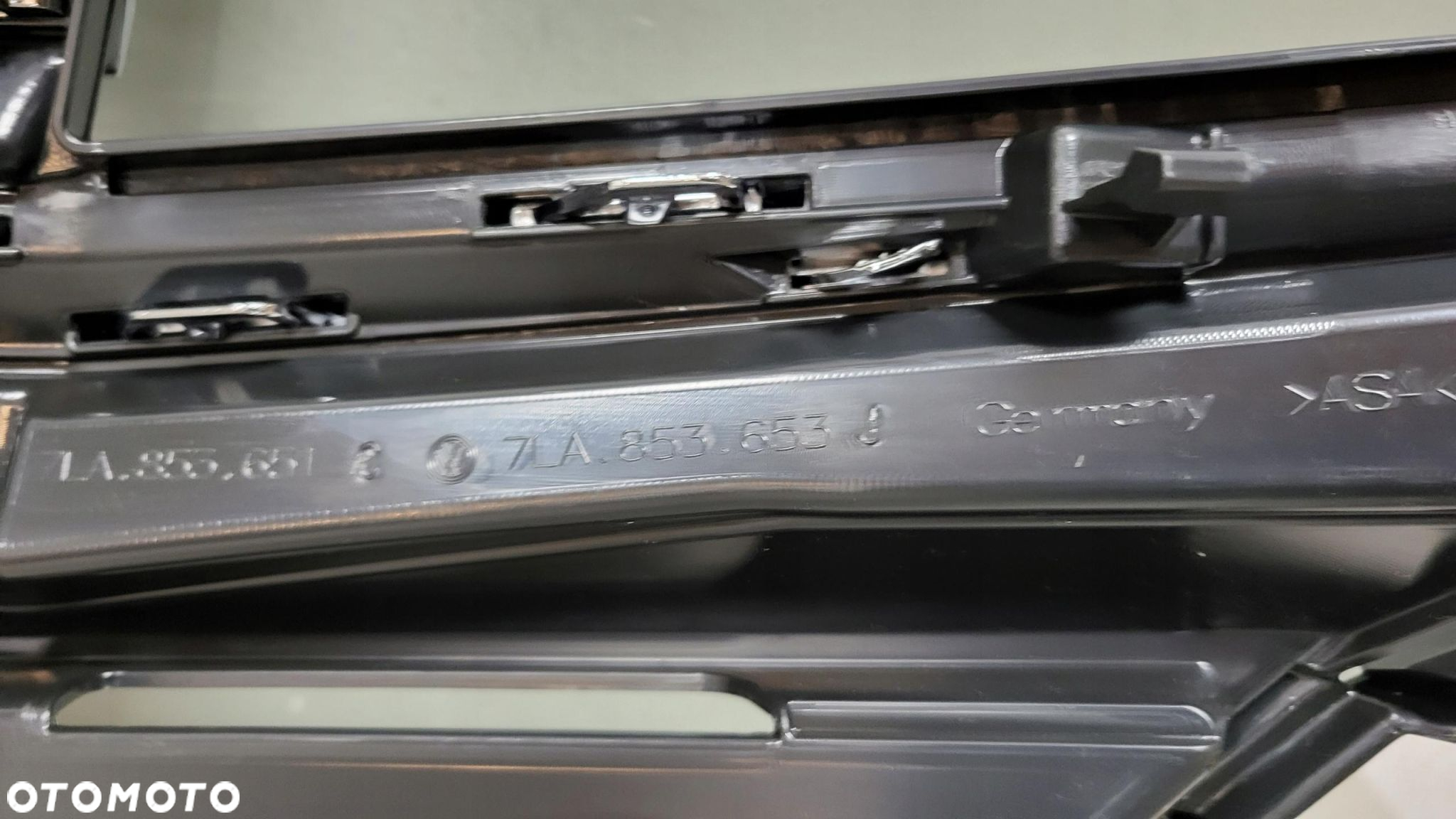 Grill Atrapa Chłodnicy Volkswagen Transporter T6 Lift 7LA853653J - 9