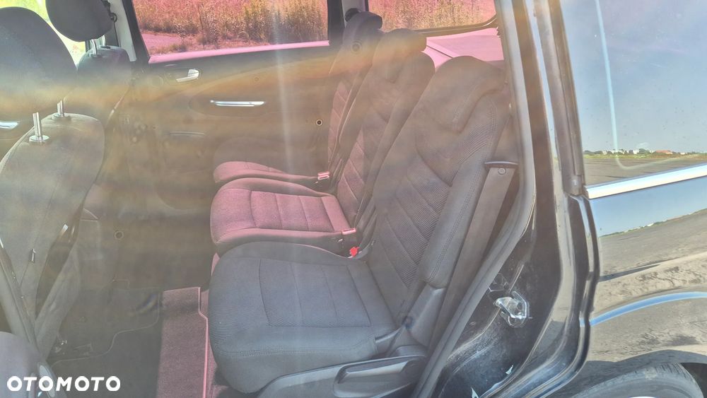 Ford Galaxy 2.0 TDCi Titanium - 12