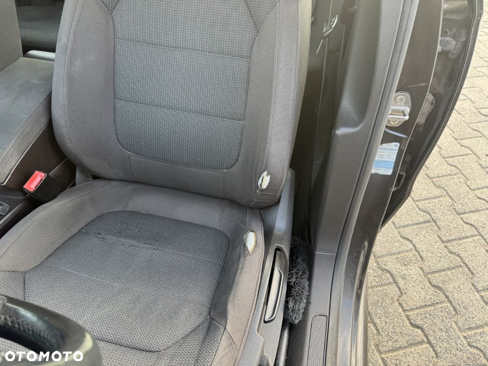 Volkswagen Passat 2.0 TDI Comfortline - 25