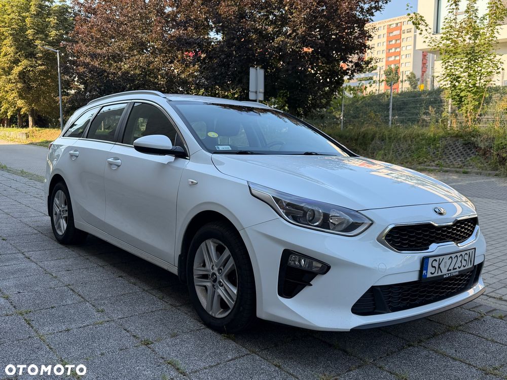 Kia Ceed 1.6 CRDi mHEV L Business Line - 2
