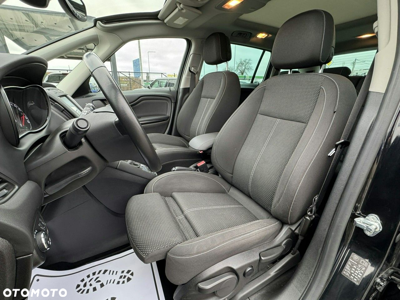 Opel Zafira - 18