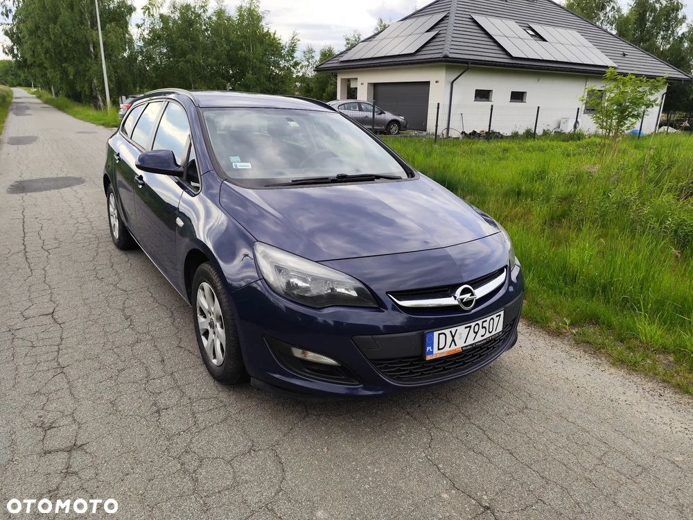 Opel Astra 1.6 CDTI Enjoy - 1