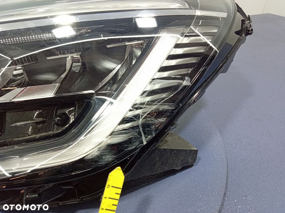 RENAULT CLIO V 19- REFLEKTOR LEWY FULL LED 260600901R - 2