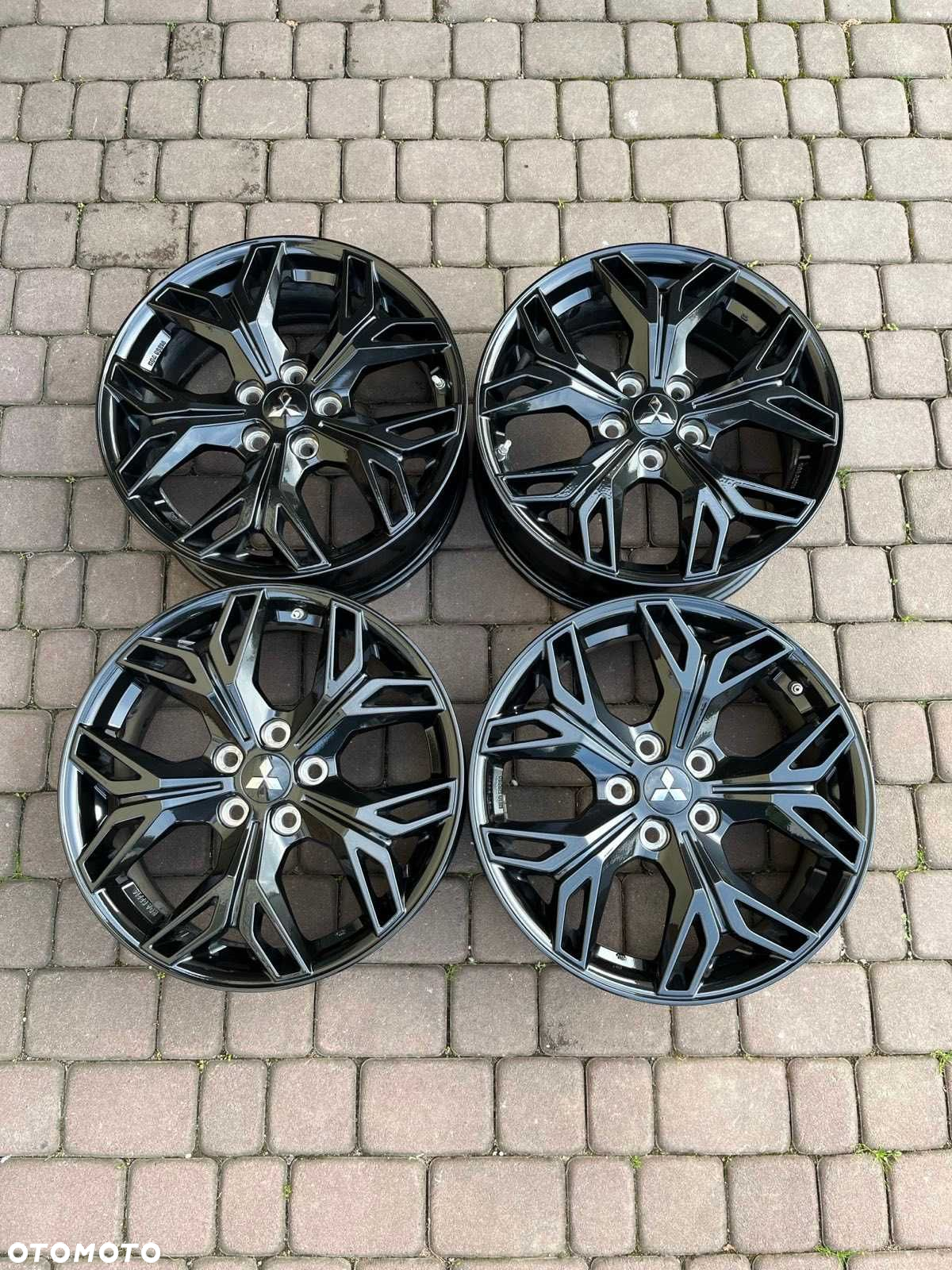 Oryginał alufelgi Mitsubishi 5x114,3 18 CZUJNIK Outlander ASX CZARNE - 4