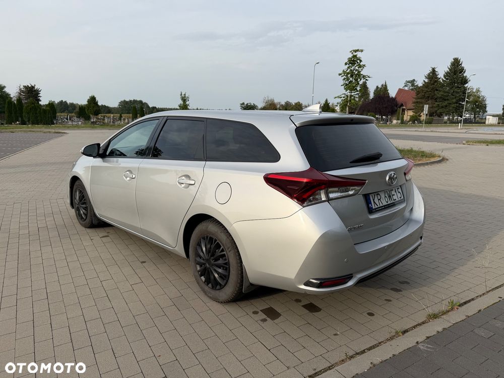 Toyota Auris 1.4 D-4D Comfort - 7