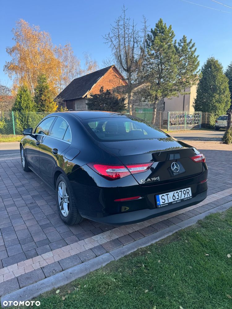 Mercedes-Benz CLA 180 - 3