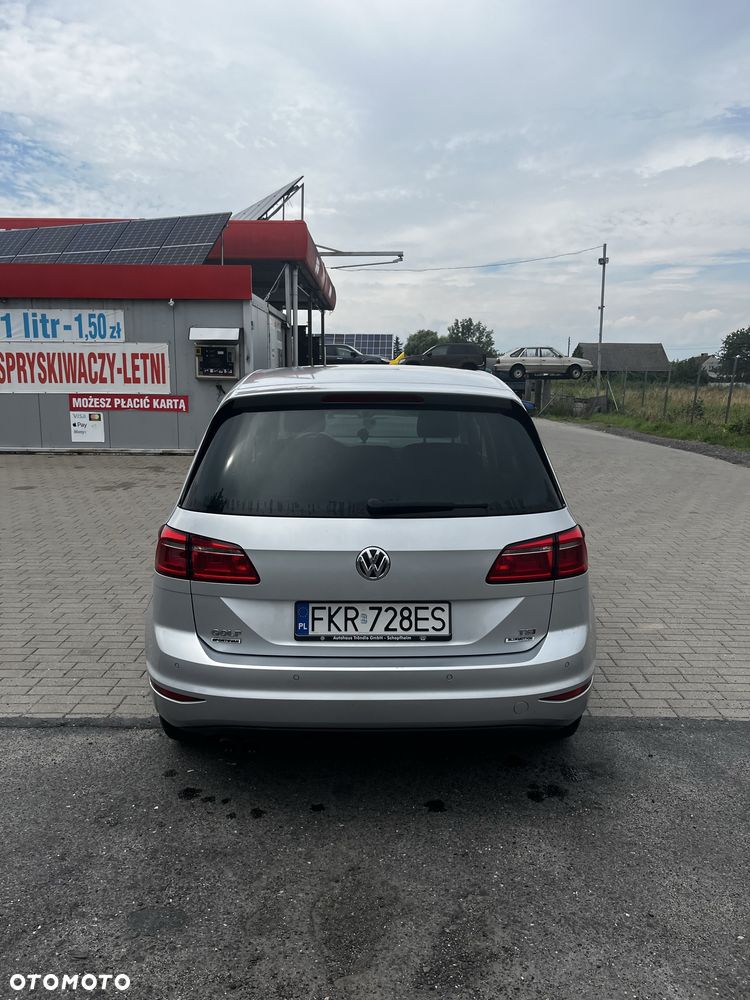 Volkswagen Golf - 3