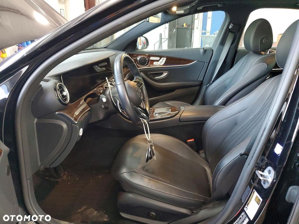 Mercedes-Benz Klasa E 350 4Matic 7G-TRONIC Avantgarde - 8