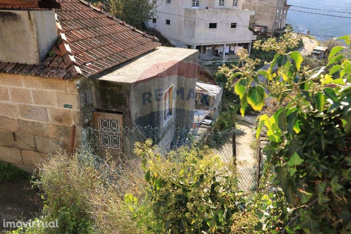 Moradia T2 para venda - Grande imagem: 4/17