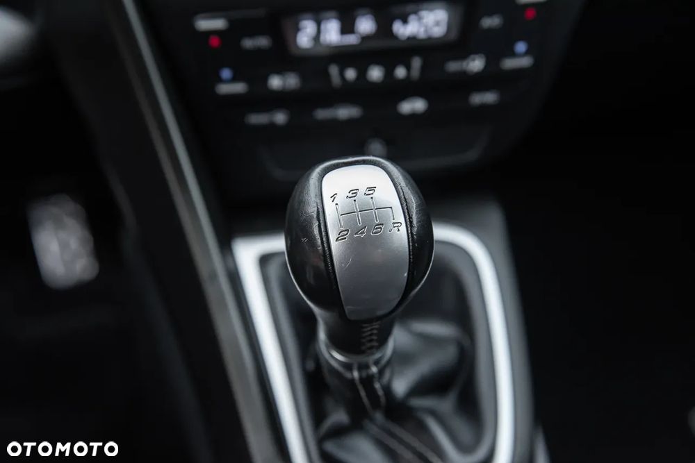 Honda Civic 2.2 i-DTEC Comfort - 23