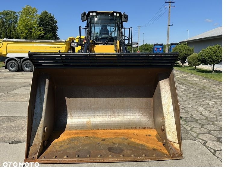 JCB 437 S5 WasteMaster - 11