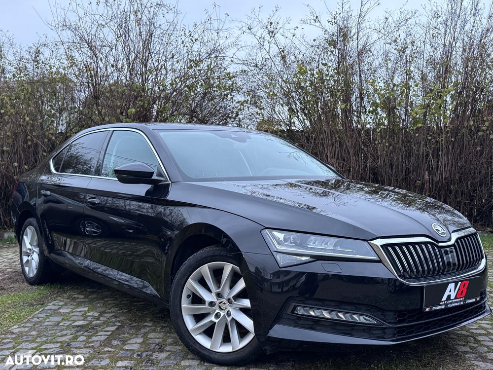Skoda Superb 2.0 TDI DSG Style - 1