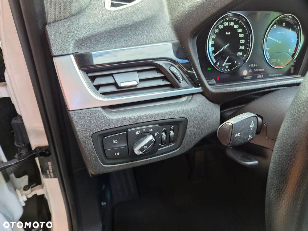 BMW X1 sDrive18d Advantage sport - 24