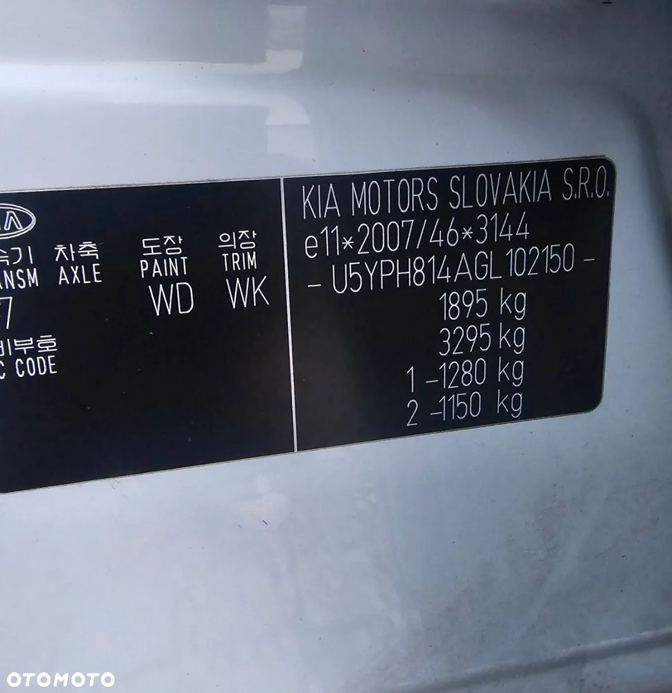Kia Sportage 1.6 GDI Black Edition 2WD - 22