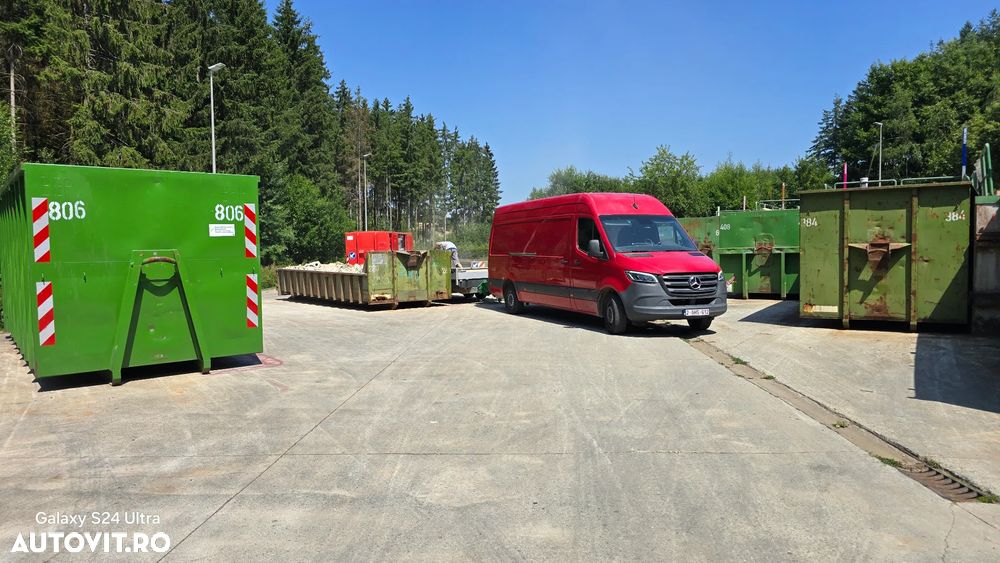 Mercedes-Benz Sprinter - 1