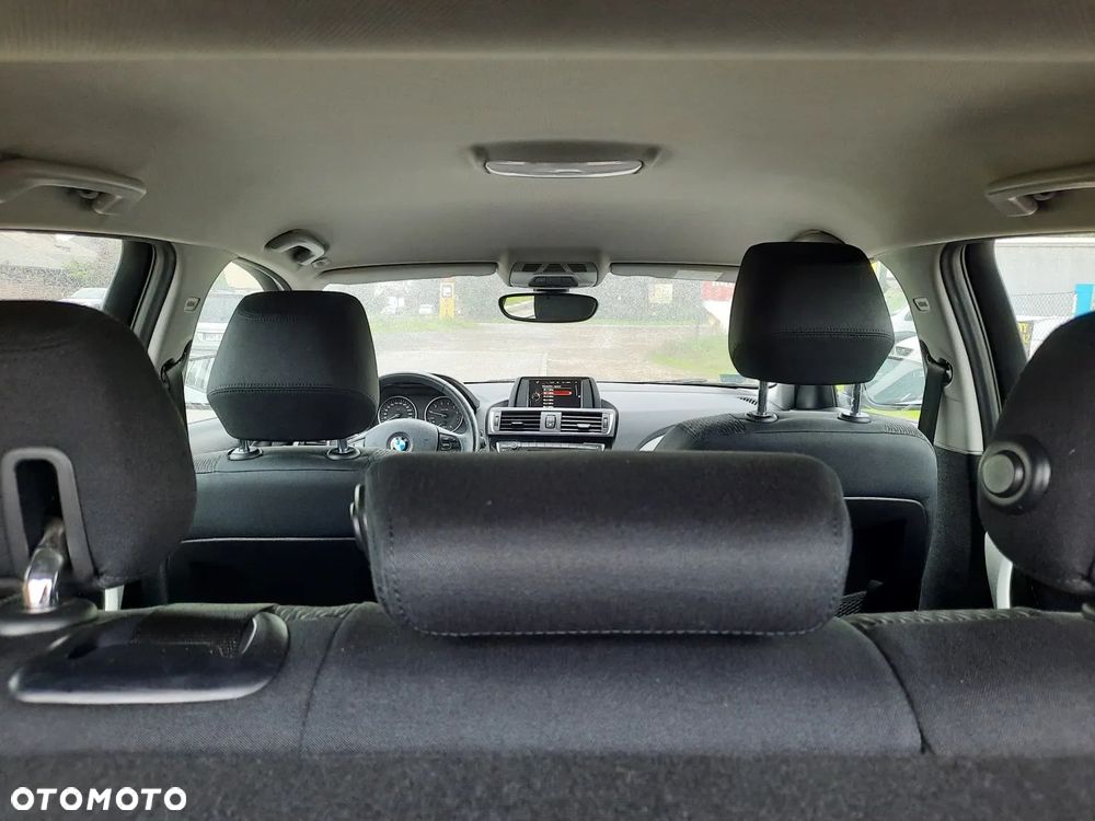 BMW Seria 1 118i - 19