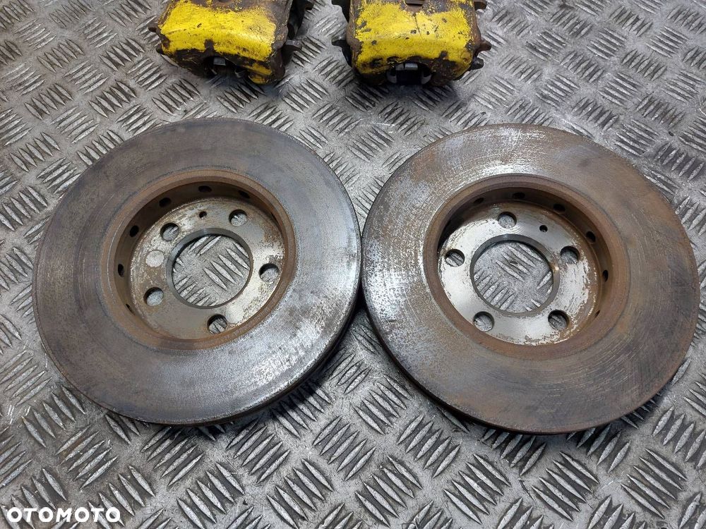 TARCZE HAMULCOWE PRZÓD + KLOCKI + ZACISKI SEAT LEON I 1.4 16V - 2